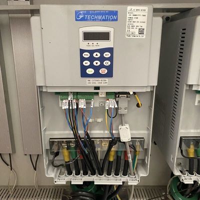 800t Servo Motor Injection Molding Machine Center Clamping Structure